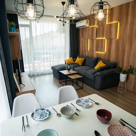 Sky With Free Garage - Sky Apartment *