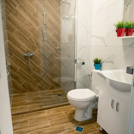 Apartment Sky With Free Garage - Sky