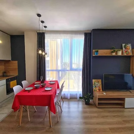 Sky + Free Garage Apartment Burgas