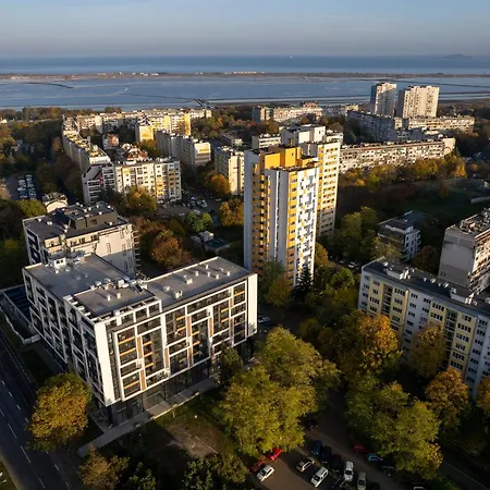 Sky With Free Garage - Sky *