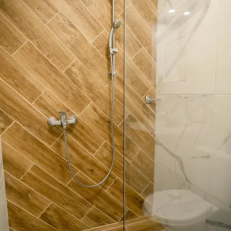 Sky With Free Garage - Sky Daire